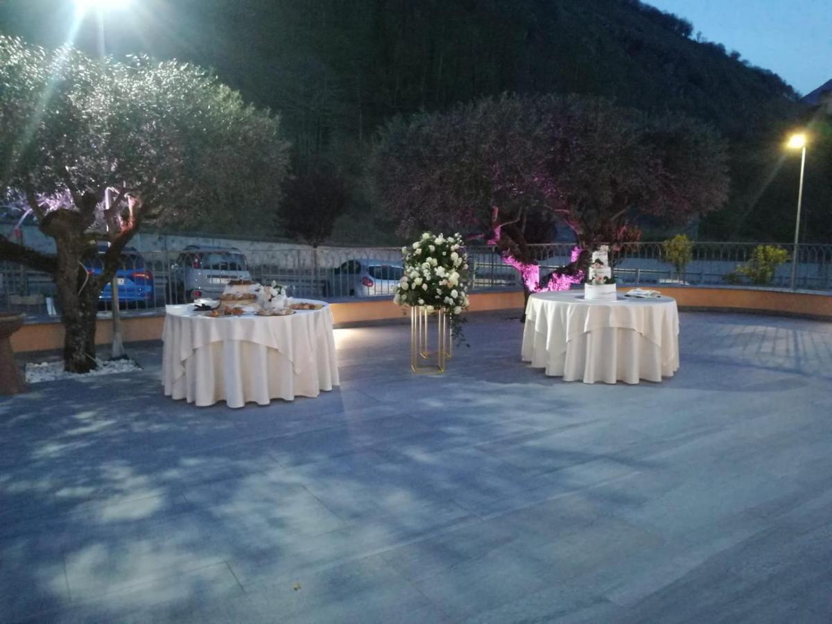 Hotel Ristorante Villa Terry Lauria Inferiore Exterior photo